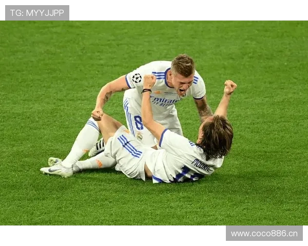 祖布门迪面对皇马中场群的防守与出球表现解析