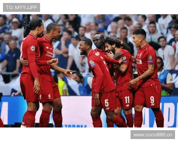 维蒂尼亚 vs 布鲁诺·费尔南德斯:中场组织能力与战术作用对比 维蒂尼亚 vs 布鲁诺·费尔南德斯:中场组织能力与战术作用对比