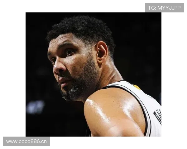 邓肯内线高效挡拆助马刺提升防守稳定性